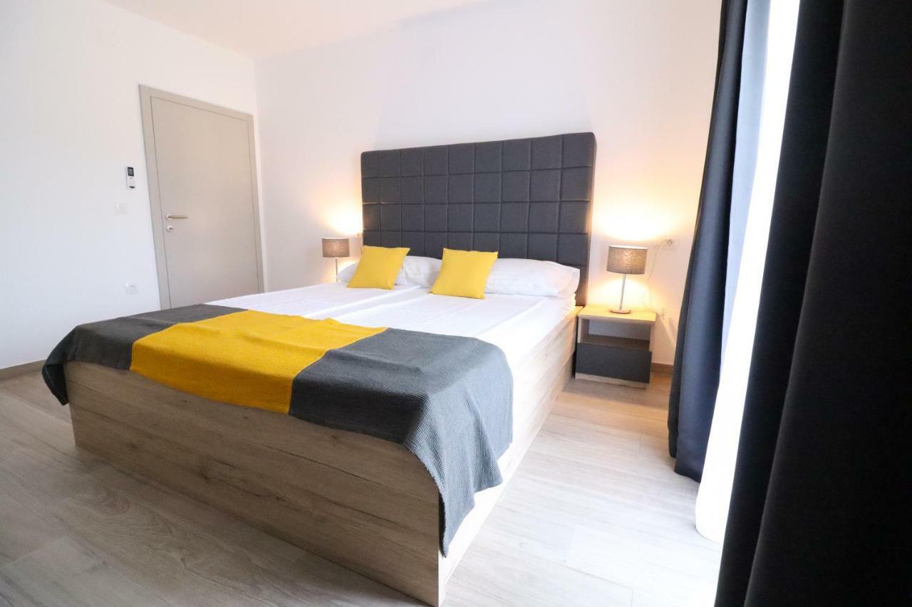 Brand New Apartment in Malinska Exteriör bild